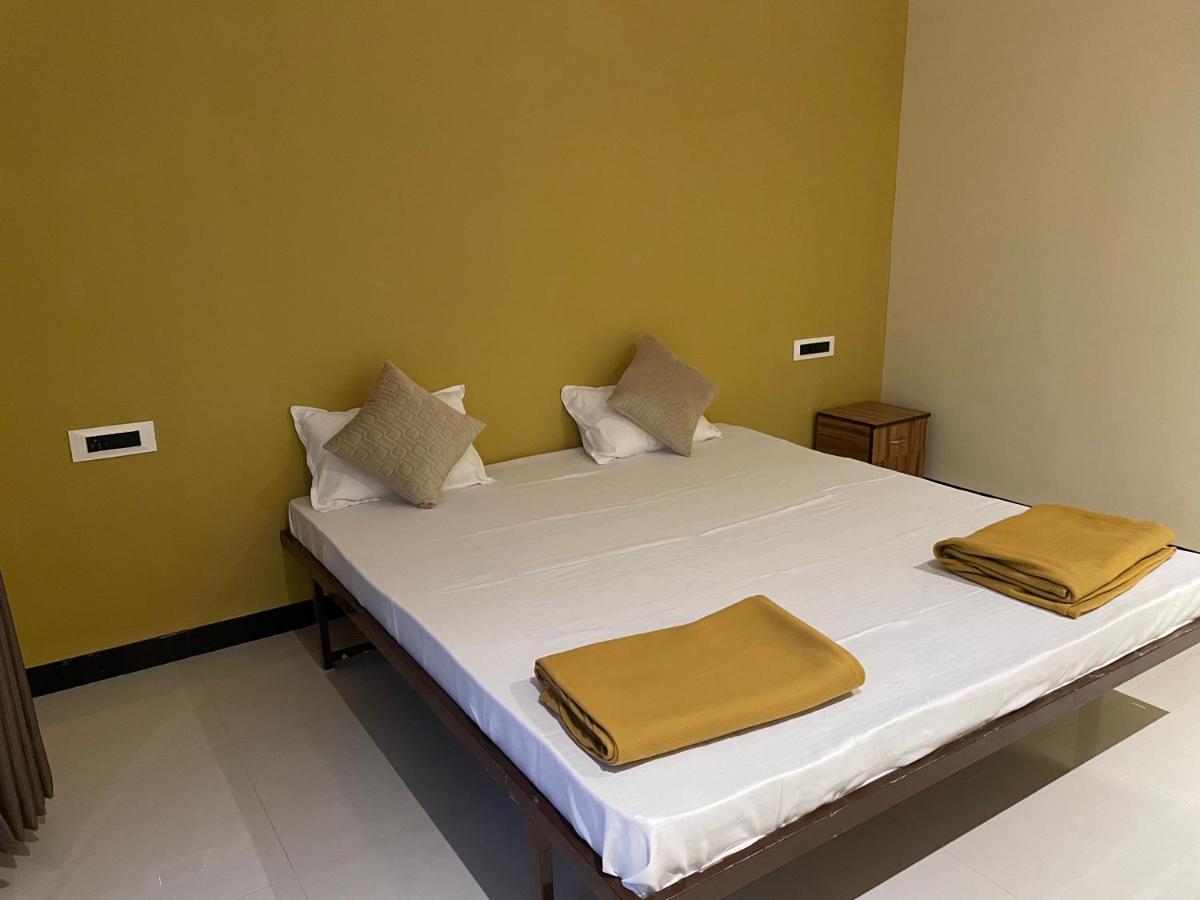 Scarlet Resort Alībāg Extérieur photo